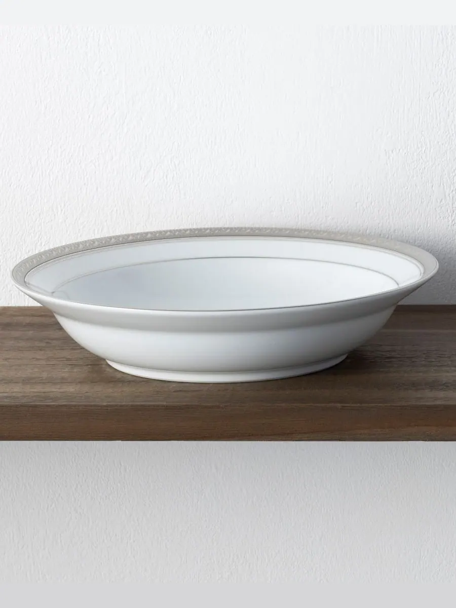 Noritake Набор из 4 обеденных тарелок Crestwood Platinum с ободком, рассчитанный на 4 персоны — изображение 4 из 4