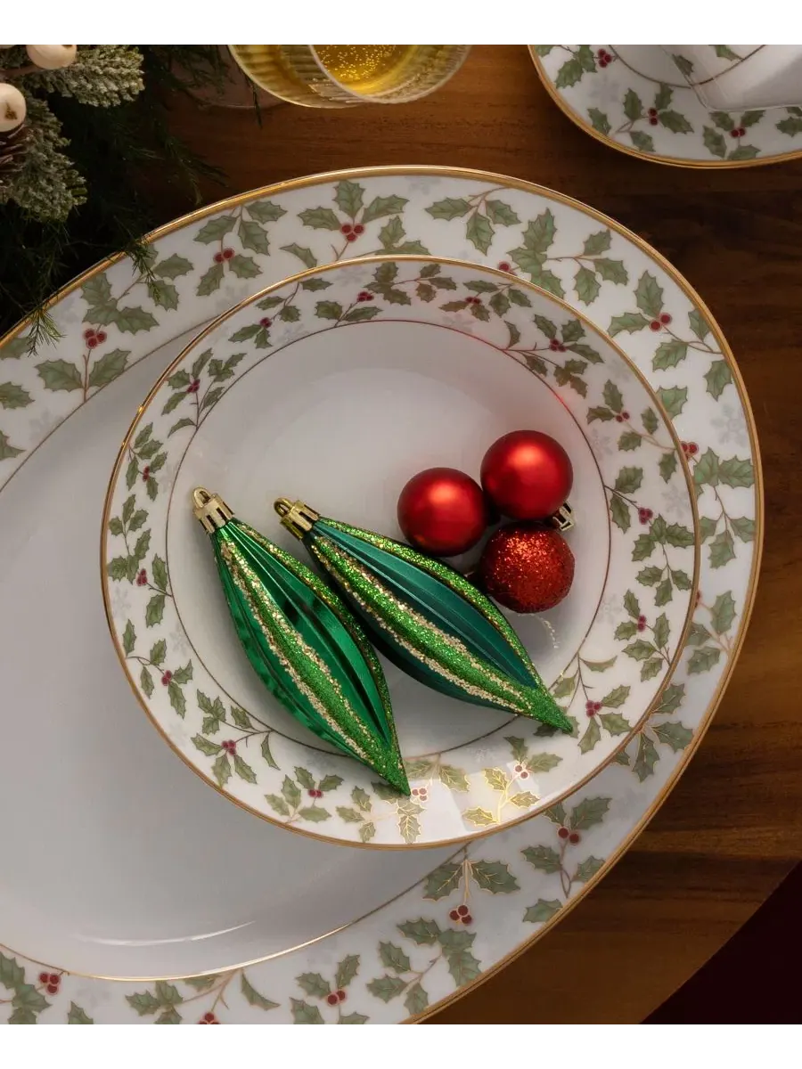Набор из 4 суповых тарелок Holly & Berry Gold, 19 см , 340 г Noritake — изображение 6 из 12, белый зеленый