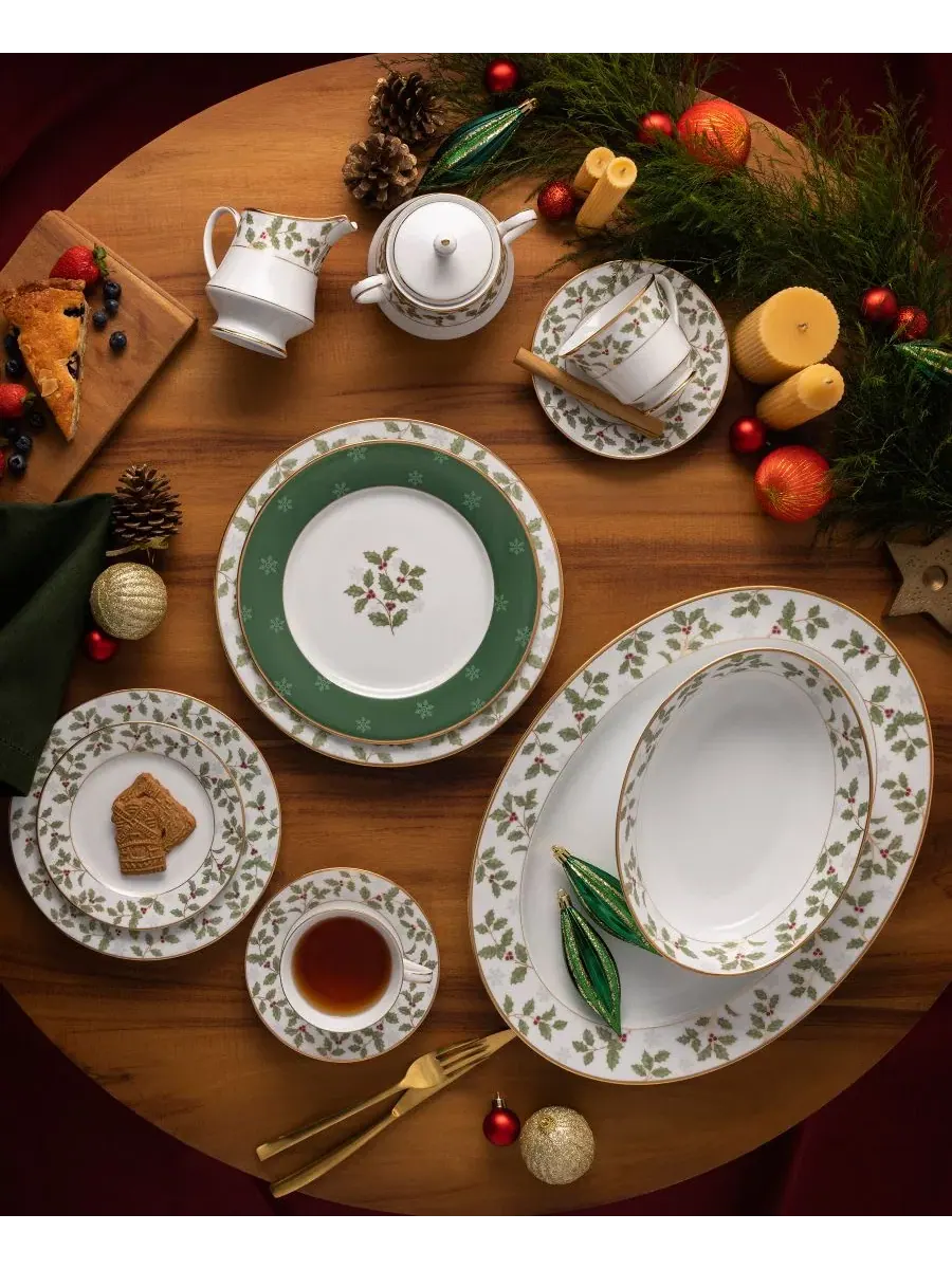 Набор из 4 суповых тарелок Holly & Berry Gold, 19 см , 340 г Noritake — изображение 9 из 12, белый зеленый