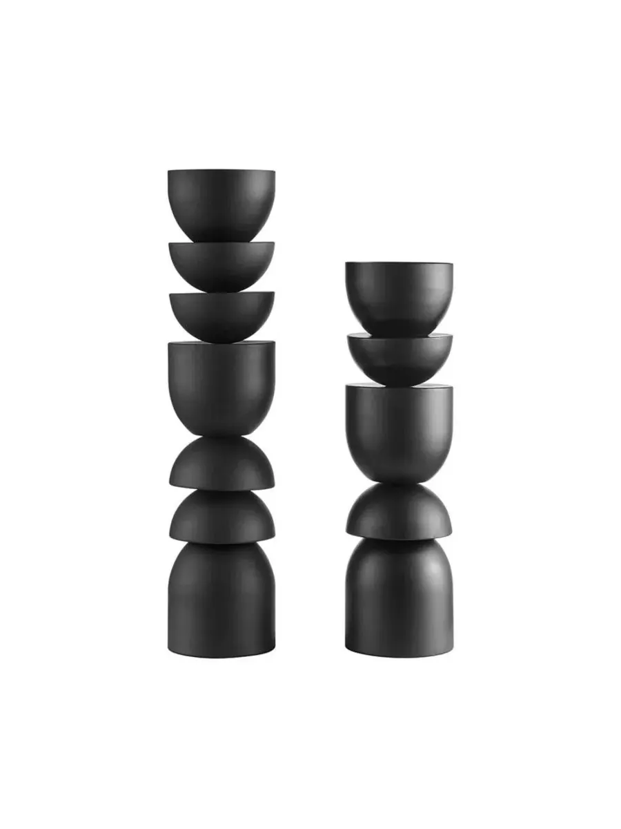 Набор из 2 скульптурных подставок для свечей Stacked Sculptural Metal Candle Holder Danya B — изображение 2 из 7, черный