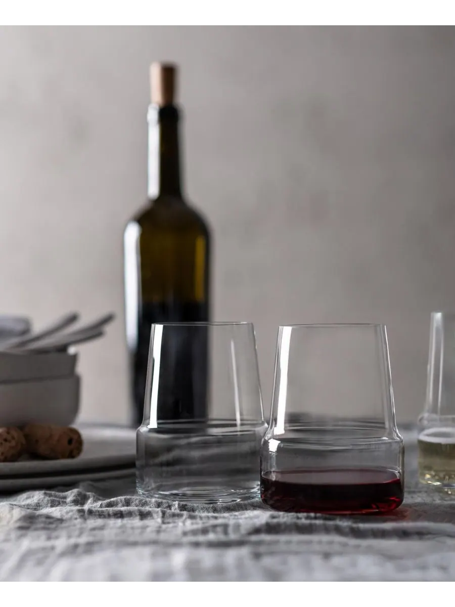 Набор из 2 бокалов для белого вина Level White Wine Tumbler объемом 355 мл (12,8 унций) Schott — изображение 4 из 6
