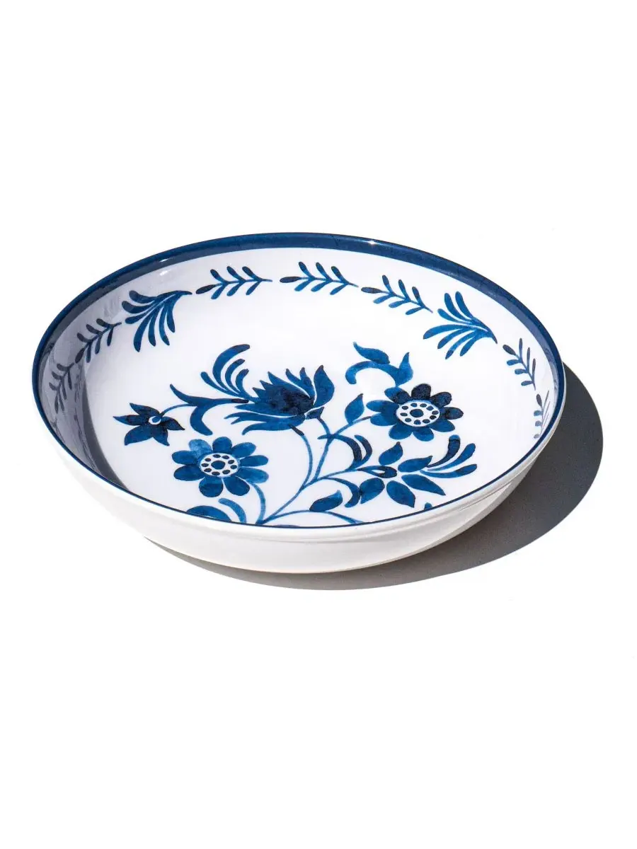 Набор низких мисок с цветочным узором Medallion Flower NewWave Melamine, 6 шт Abode Homewares — изображение 2 из 4, синий