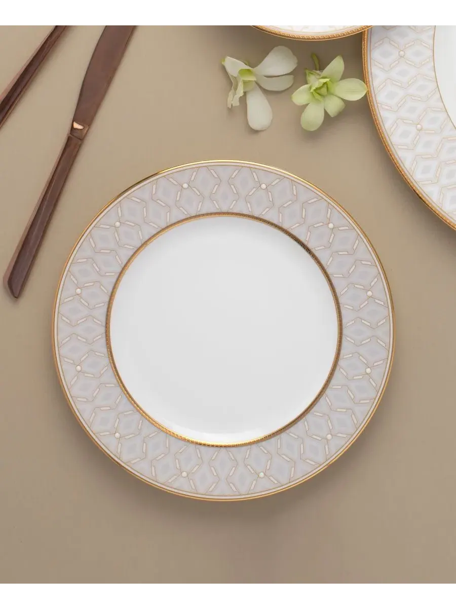Набор из 4 салатниц Noble Pearl, диаметр 22 см Noritake — изображение 4 из 13, белый золотистый