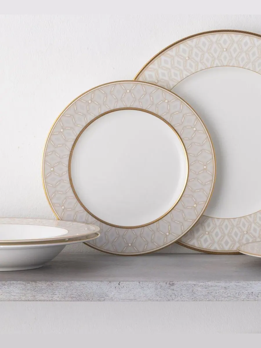 Набор из 4 салатниц Noble Pearl, диаметр 22 см Noritake — изображение 6 из 13, белый золотистый