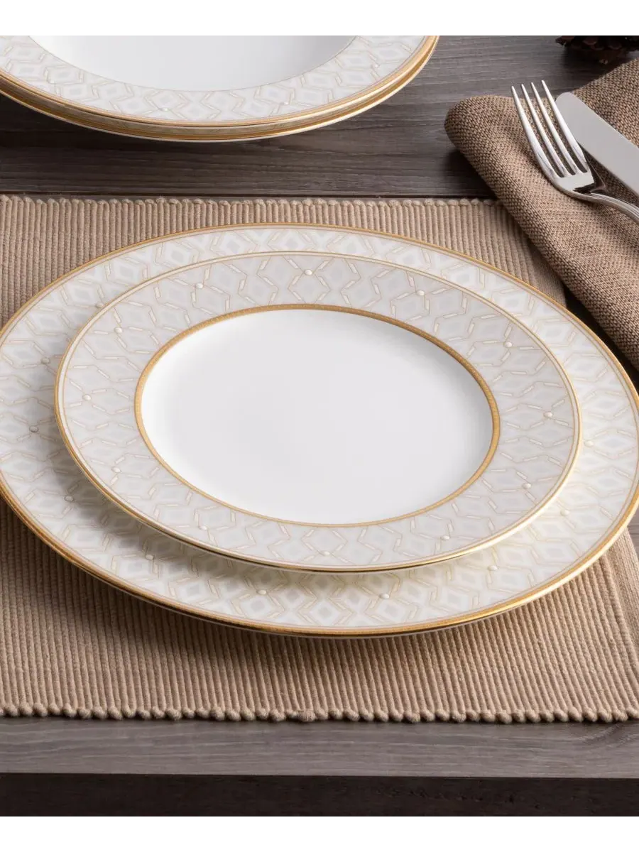 Набор из 4 салатниц Noble Pearl, диаметр 22 см Noritake — изображение 7 из 13, белый золотистый
