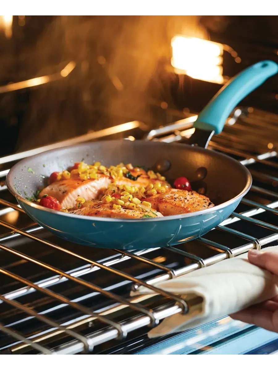 Набор из 2 алюминиевых сковородок с антипригарным покрытием Cook + Create Rachael Ray — изображение 4 из 8, синий