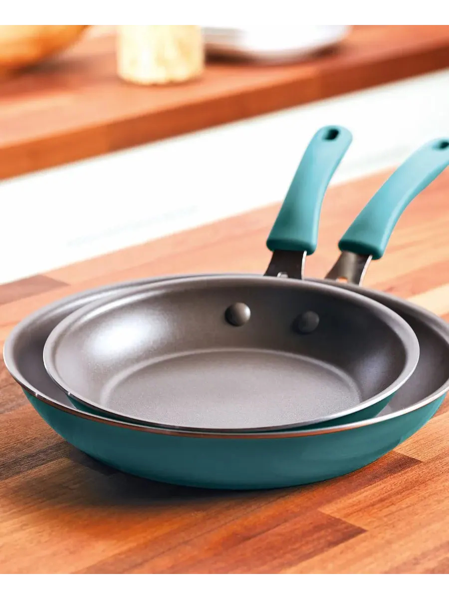 Набор из 2 алюминиевых сковородок с антипригарным покрытием Cook + Create Rachael Ray — изображение 5 из 8, синий