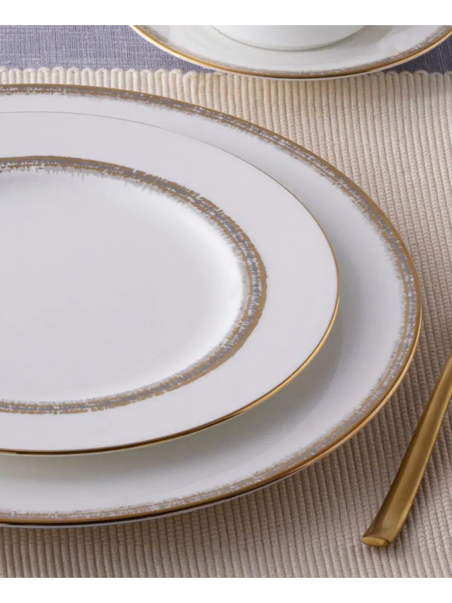 Набор из 4 обеденных тарелок Haku, 28 см Noritake — изображение 3 из 13, белый