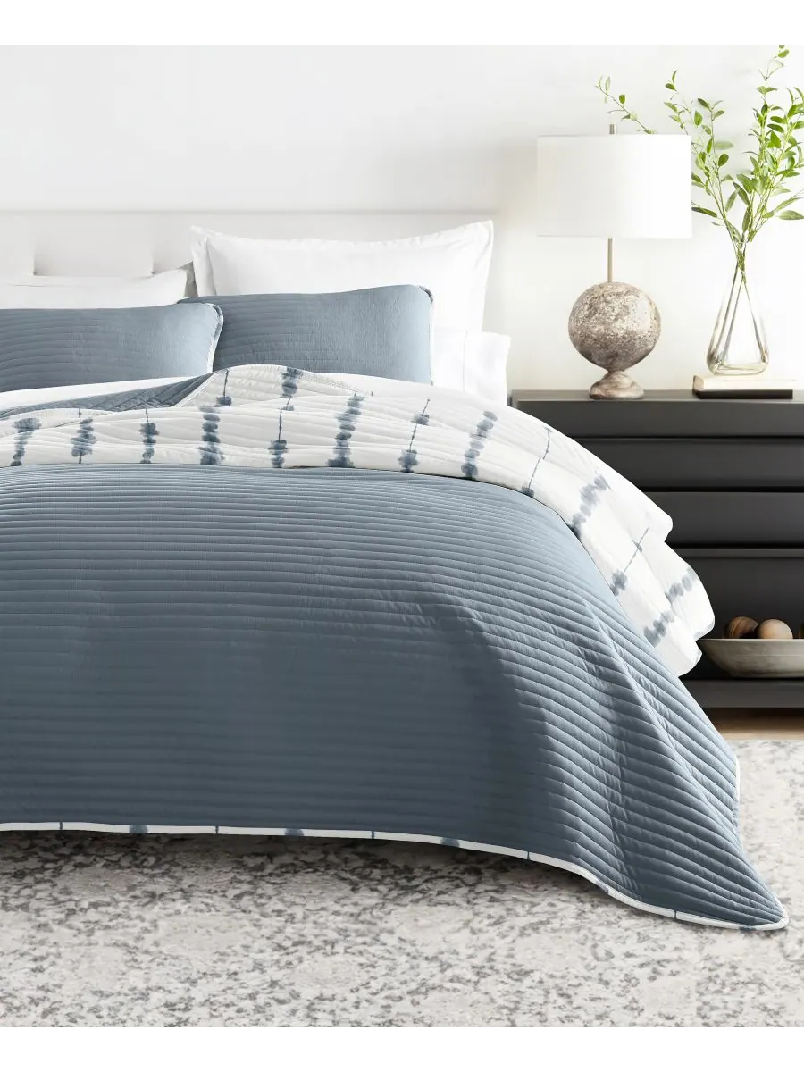 Двустороннее одеяло в технике сибори, 2 предмета, легкое, размер Twin/Twin XL Ienjoy Home — изображение 5 из 10, темно-синий