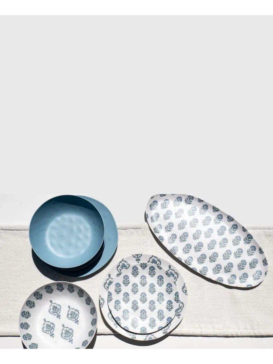 Набор салатных тарелок Kashmir NewWave Melamine Abode Homewares — изображение 5 из 5, синий