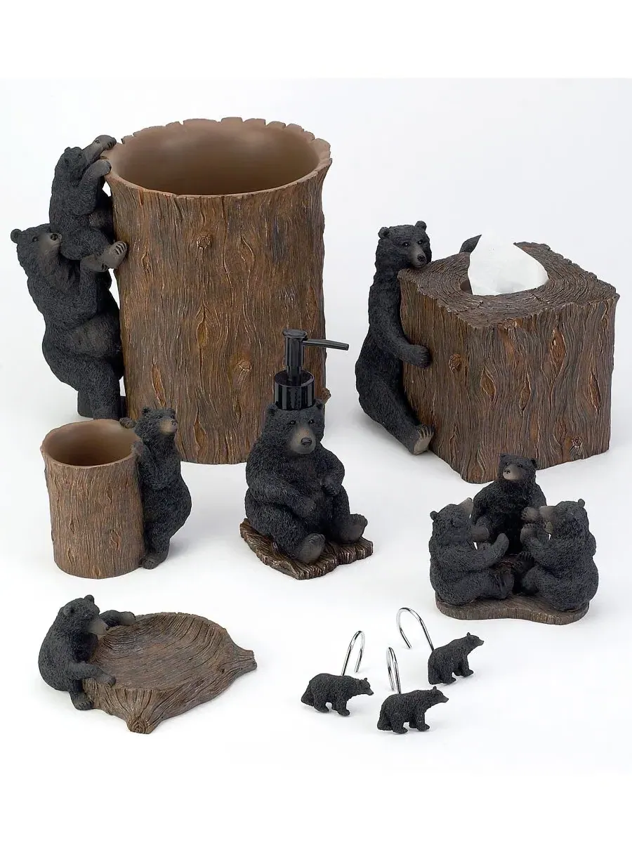 Дозатор для мыла/лосьона из смолы от Black Playful Bears Lodge Avanti — изображение 2 из 3, мульти