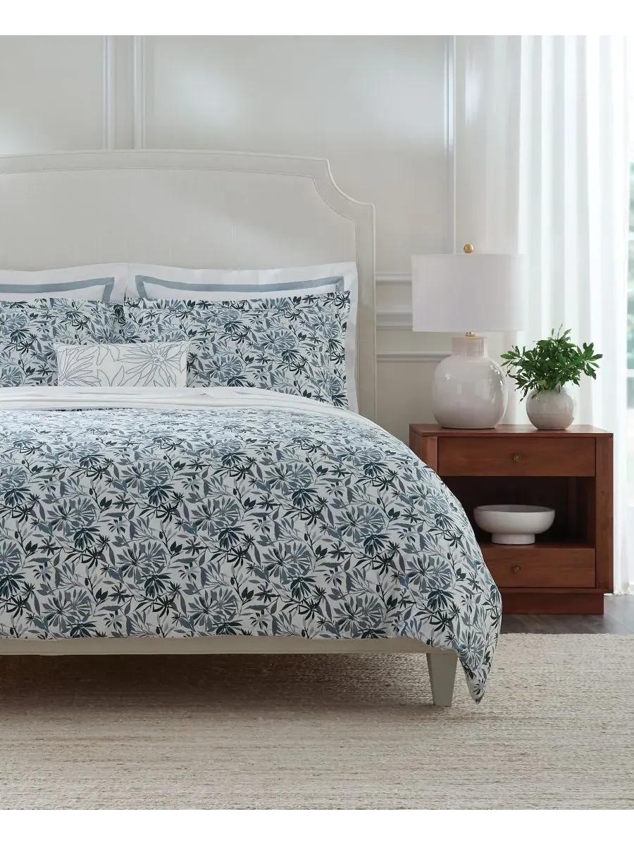 Пододеяльник Olivia Floral, размер King Sferra — изображение 5 из 7, голубой