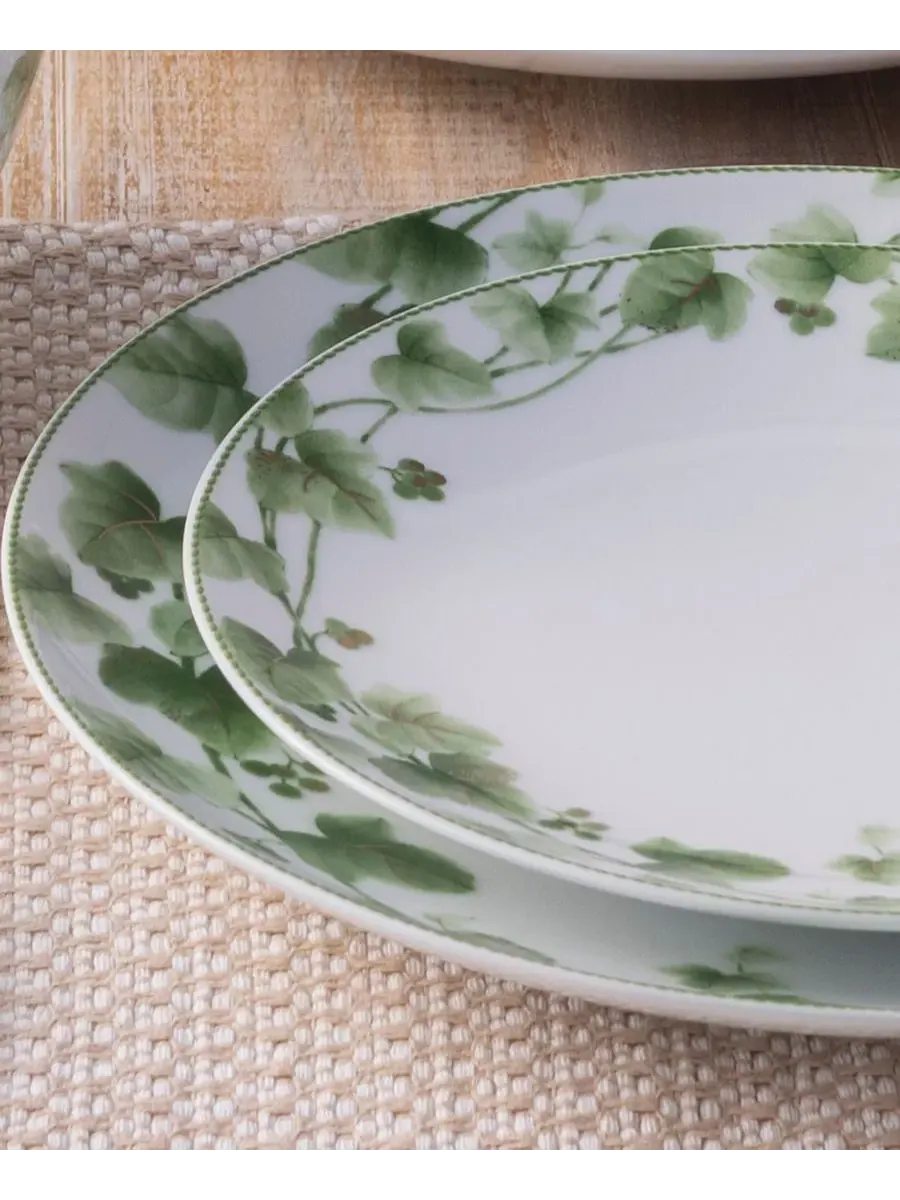 Набор посуды из 12 предметов на 4 персоны Noritake Ivy Whisper — изображение 5 из 10, зеленый