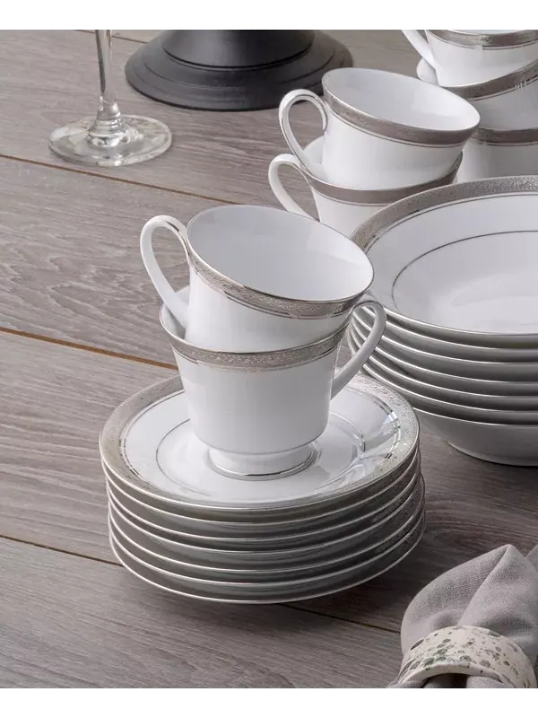 Набор из 4 блюдец Crestwood Platinum, сервиз на 4 персоны Noritake — изображение 3 из 4, белый