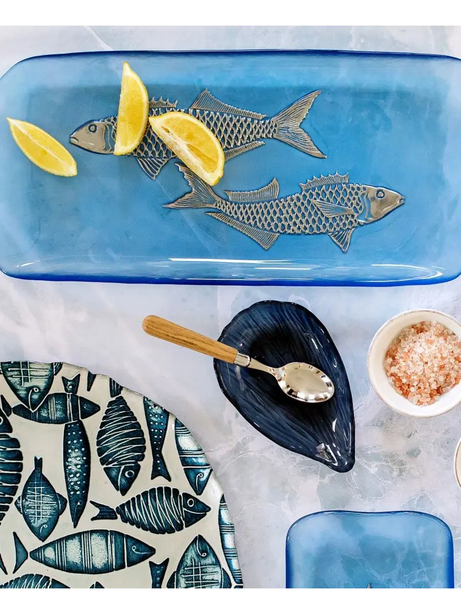 Прямоугольное стеклянное блюдо Isola Glass Medium Fish Rectangular Tray VIETRI — изображение 2 из 3, синий