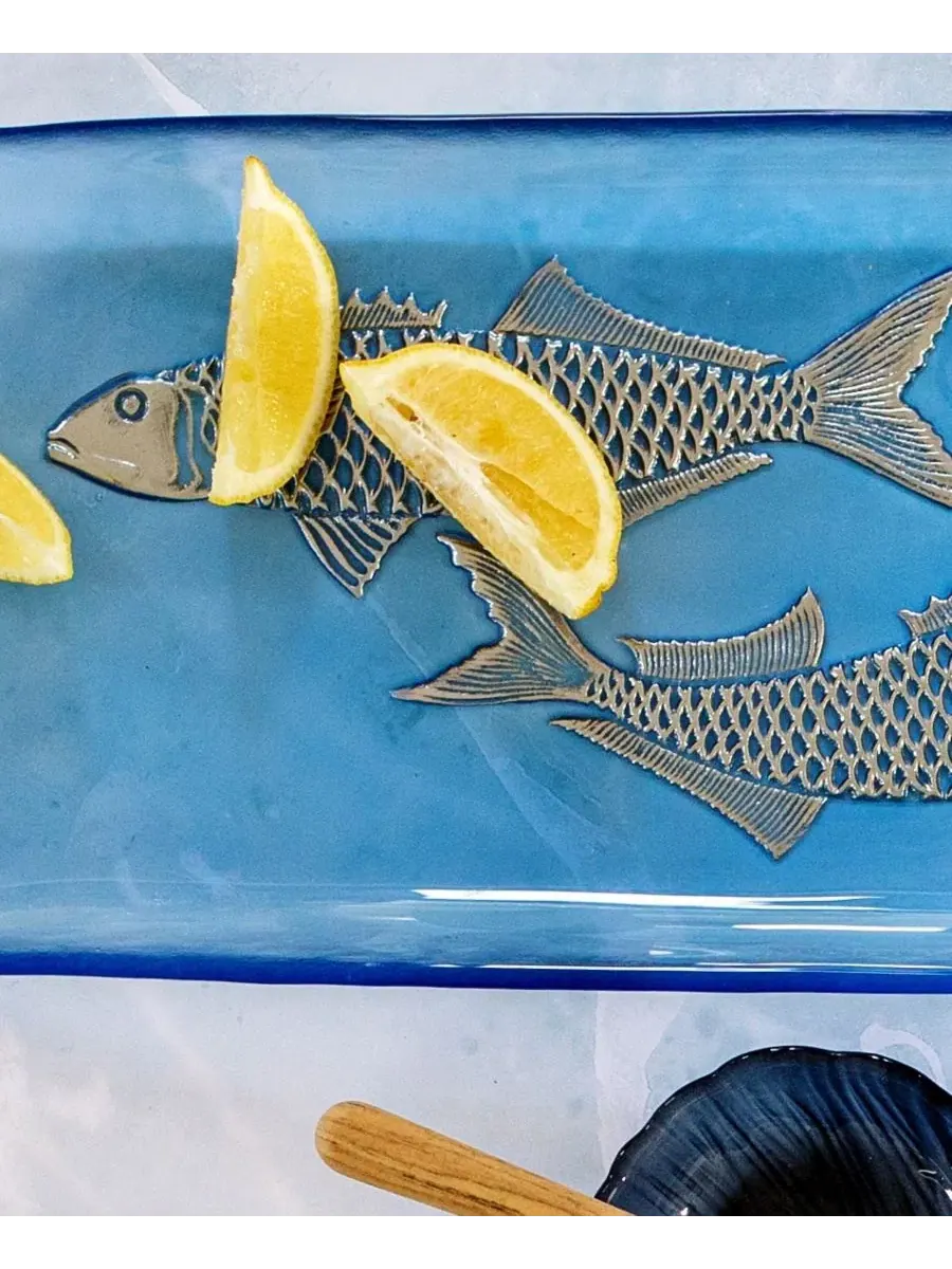 Прямоугольное стеклянное блюдо Isola Glass Medium Fish Rectangular Tray VIETRI — изображение 3 из 3, синий