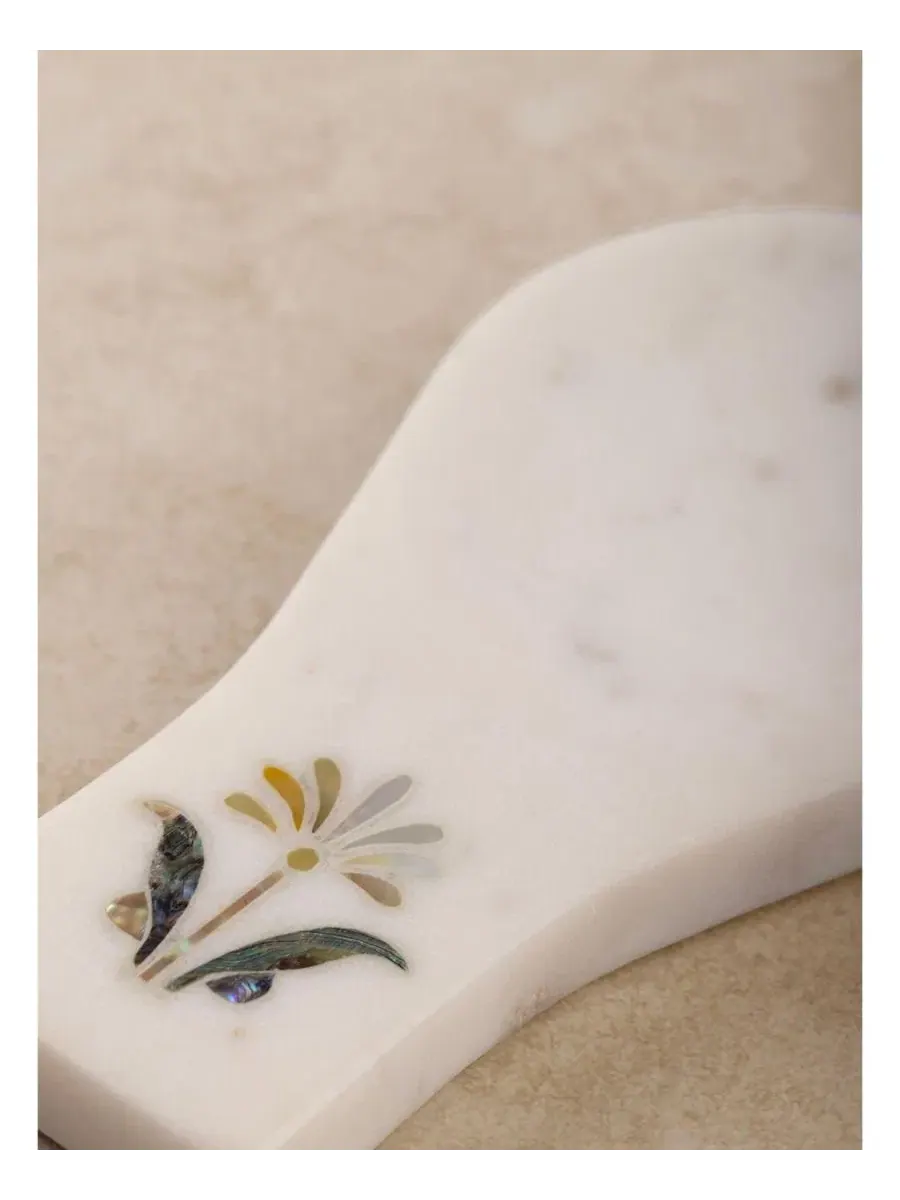 Подставка под ложку из мрамора, 19×10 см, с инкрустацией, Jaipore Marble Spoon Rest GAURI KOHLI — изображение 3 из 3, белый