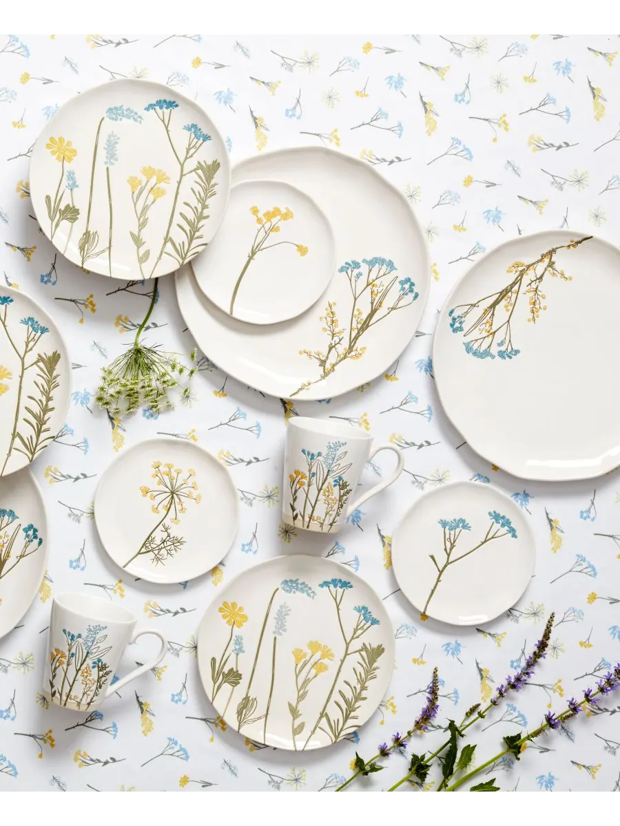 Набор посуды Wildflowers из 12 предметов, на 4 персоны Lenox — изображение 6 из 10, белый