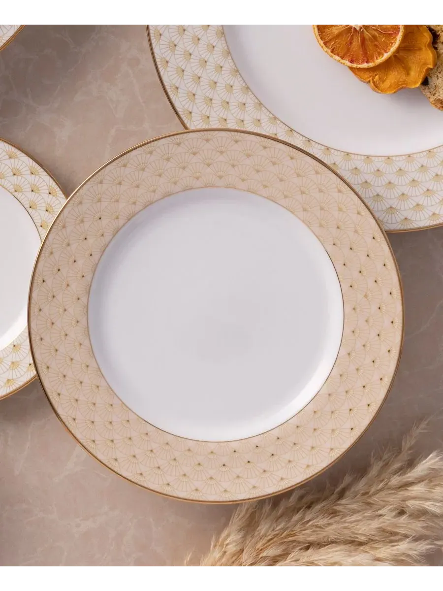 Набор из 4 салатных тарелок Trocadero Gold Noritake — изображение 4 из 6, золотистый белый