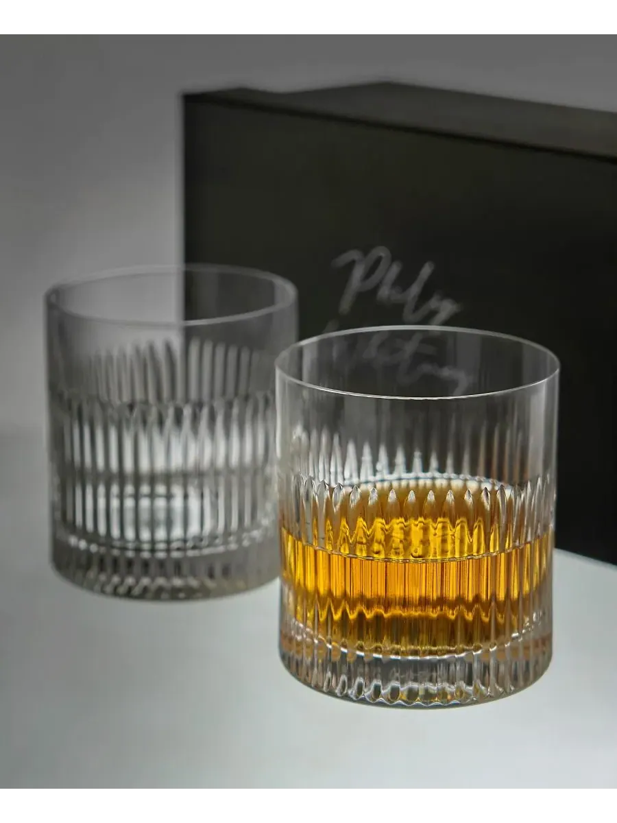 Набор из двух бокалов для виски Apex Double Old Fashioned Philip Whitney — изображение 2 из 4, прозрачный
