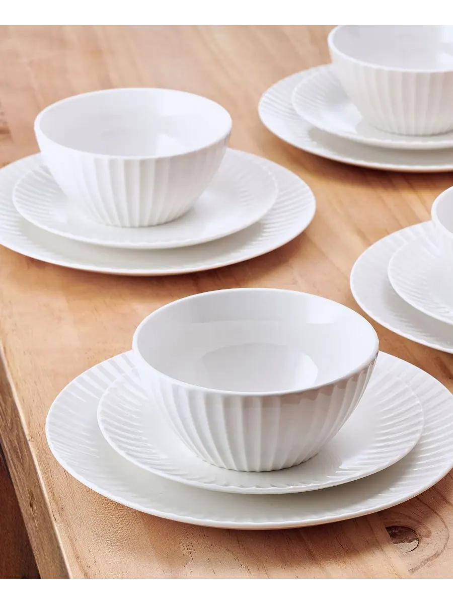 Столовый сервиз Fluted Grace из 24 предметов, на 8 персон Pfaltzgraff — изображение 6 из 7, белый