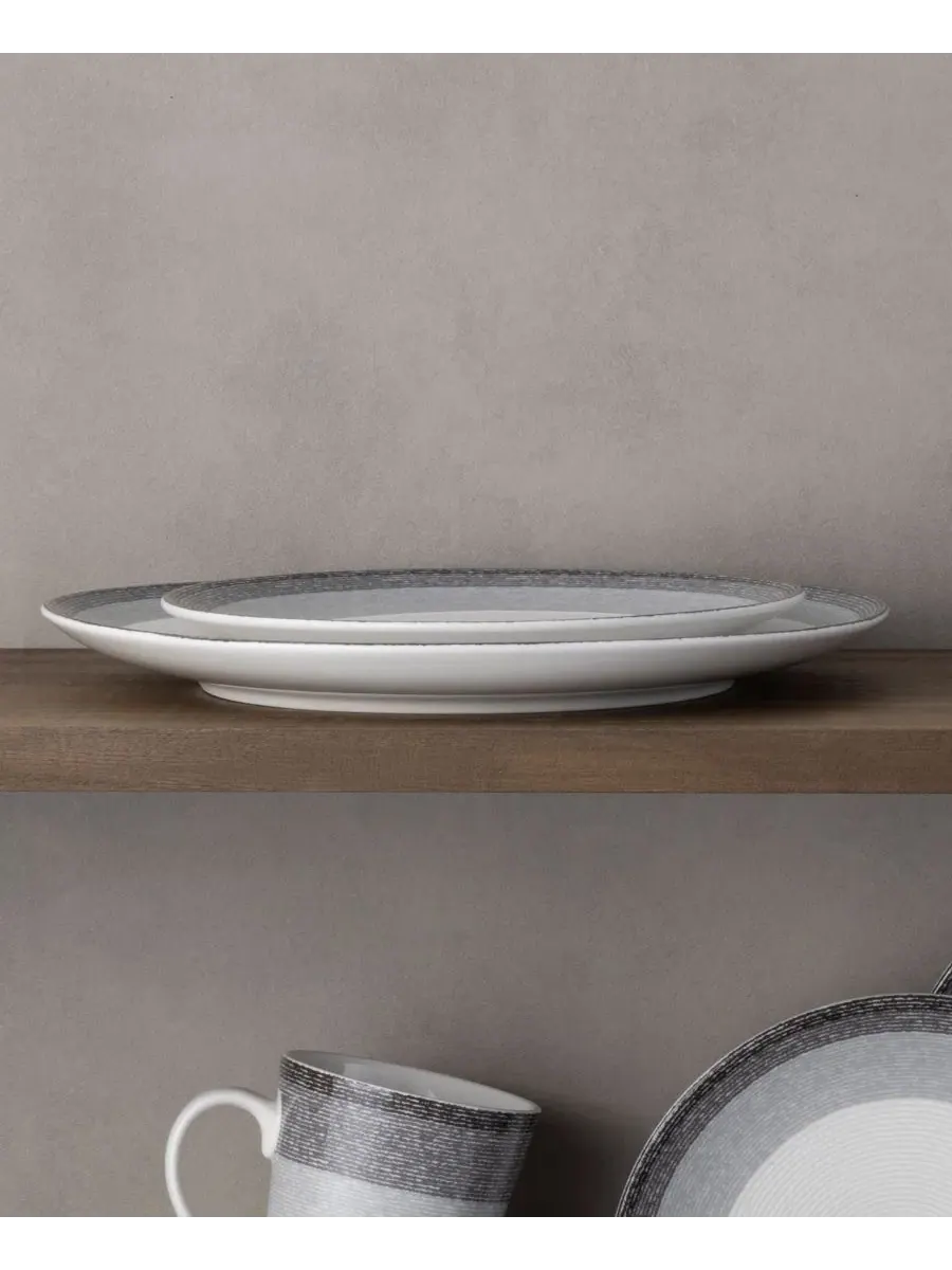 Обеденная тарелка Colorscapes Layers Coupe, 28 см Noritake — изображение 6 из 20, темно-серый