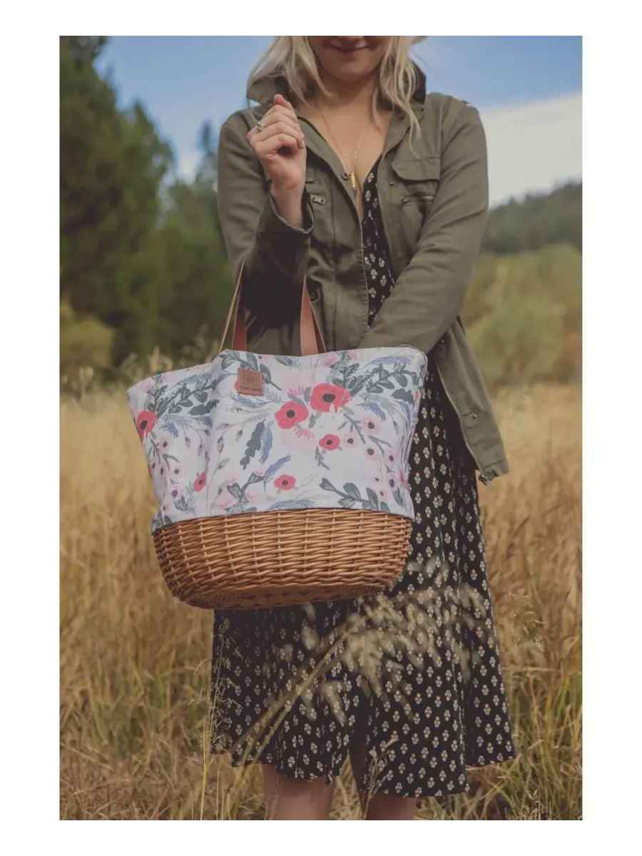Корзина для пикника на набережной Picnic Time — изображение 9 из 10, мульти