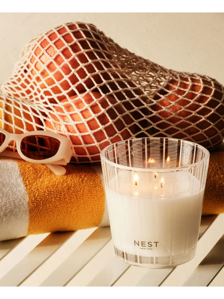 NEST New York Трехфитильная свеча со вкусом грейпфрута, 21,1 унции — изображение 4 из 5, оранжевый