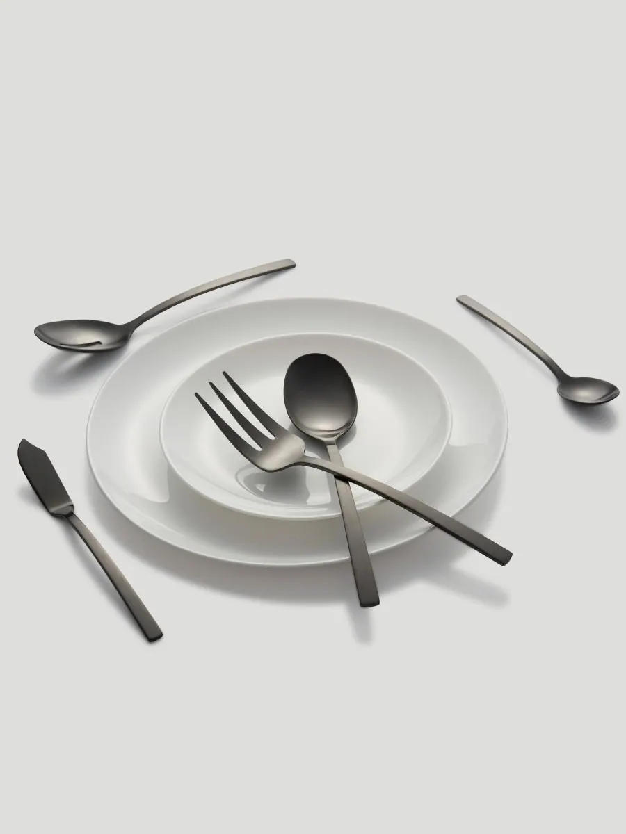 Cambridge Silversmiths Набор столовых приборов Beacon Black Satin, 45 предметов, на 8 персон — изображение 6 из 7, черный