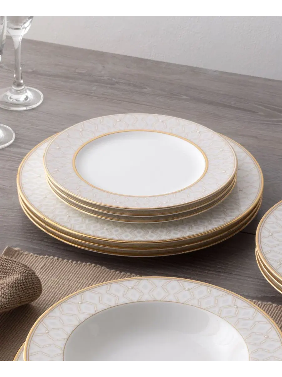 Набор из 4 обеденных тарелок Noble Pearl, диаметр 28 см Noritake — изображение 9 из 12, белый золотистый