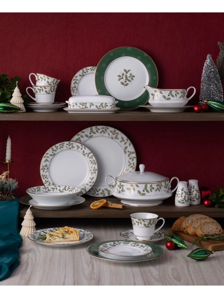 Кофейник Holly & Berry Gold, 49 унций Noritake — изображение 7 из 8, зеленый
