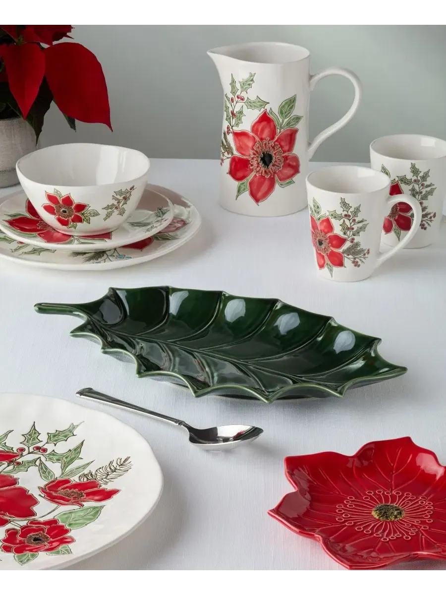 Блюдо-поднос из керамогранита в форме листа падуба Festive Blooms 3-D Holly Platter Certified — изображение 4 из 4, мульти