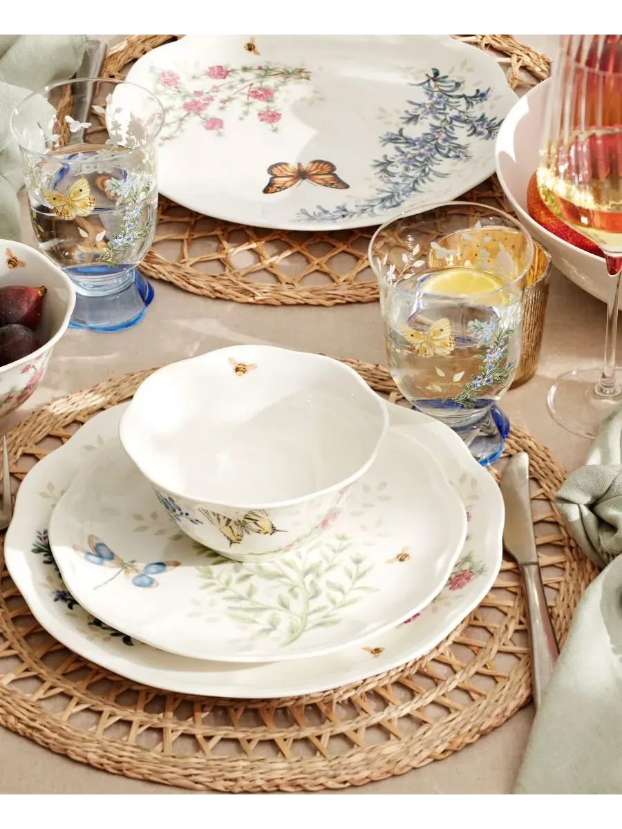 Набор из 4 тарелок для пасты с травами от Butterfly Meadow Lenox — изображение 9 из 10, мульти