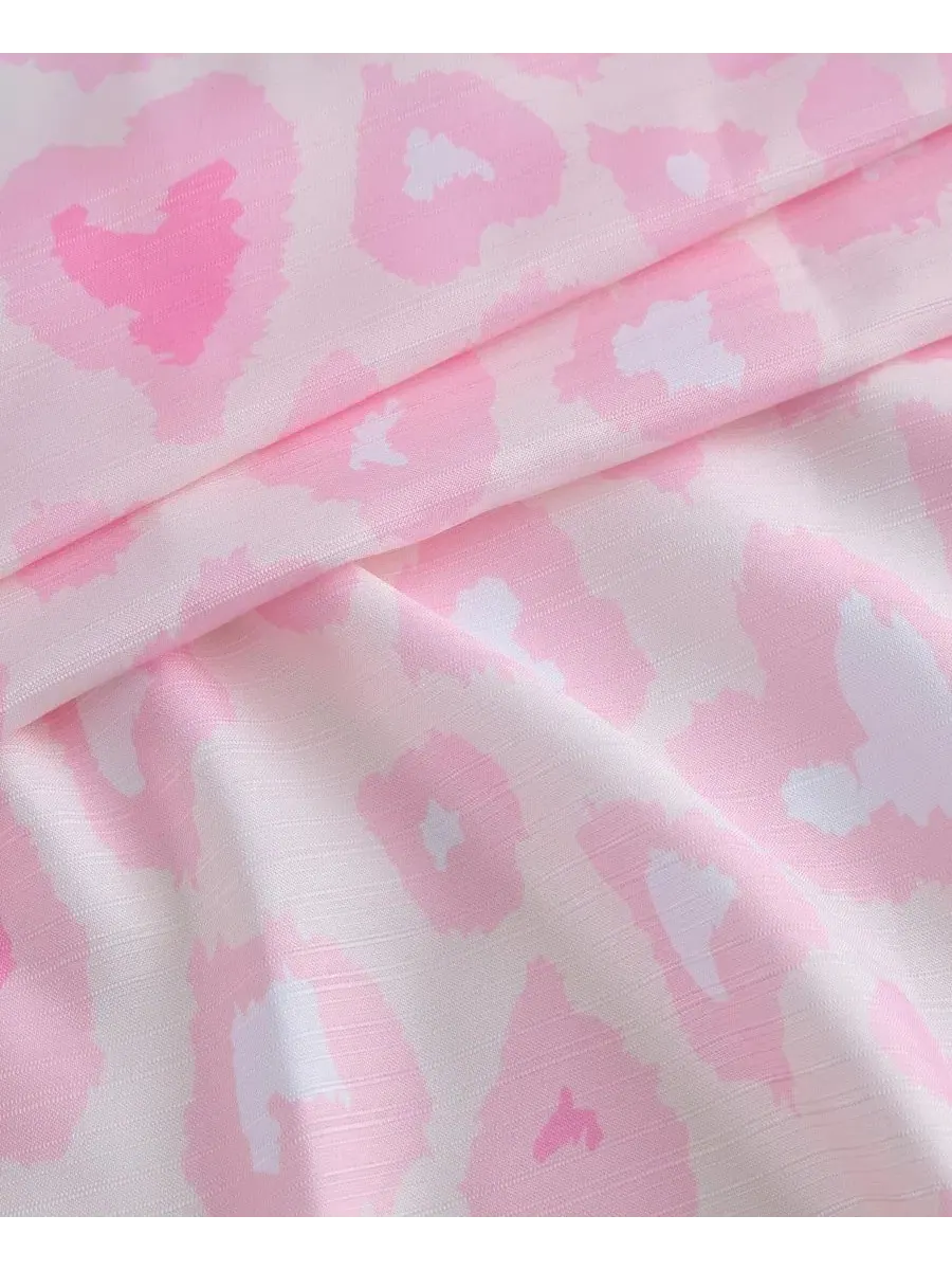 Шторка для ванной с принтом Animal Lover Betsey Johnson — изображение 3 из 4, розовый