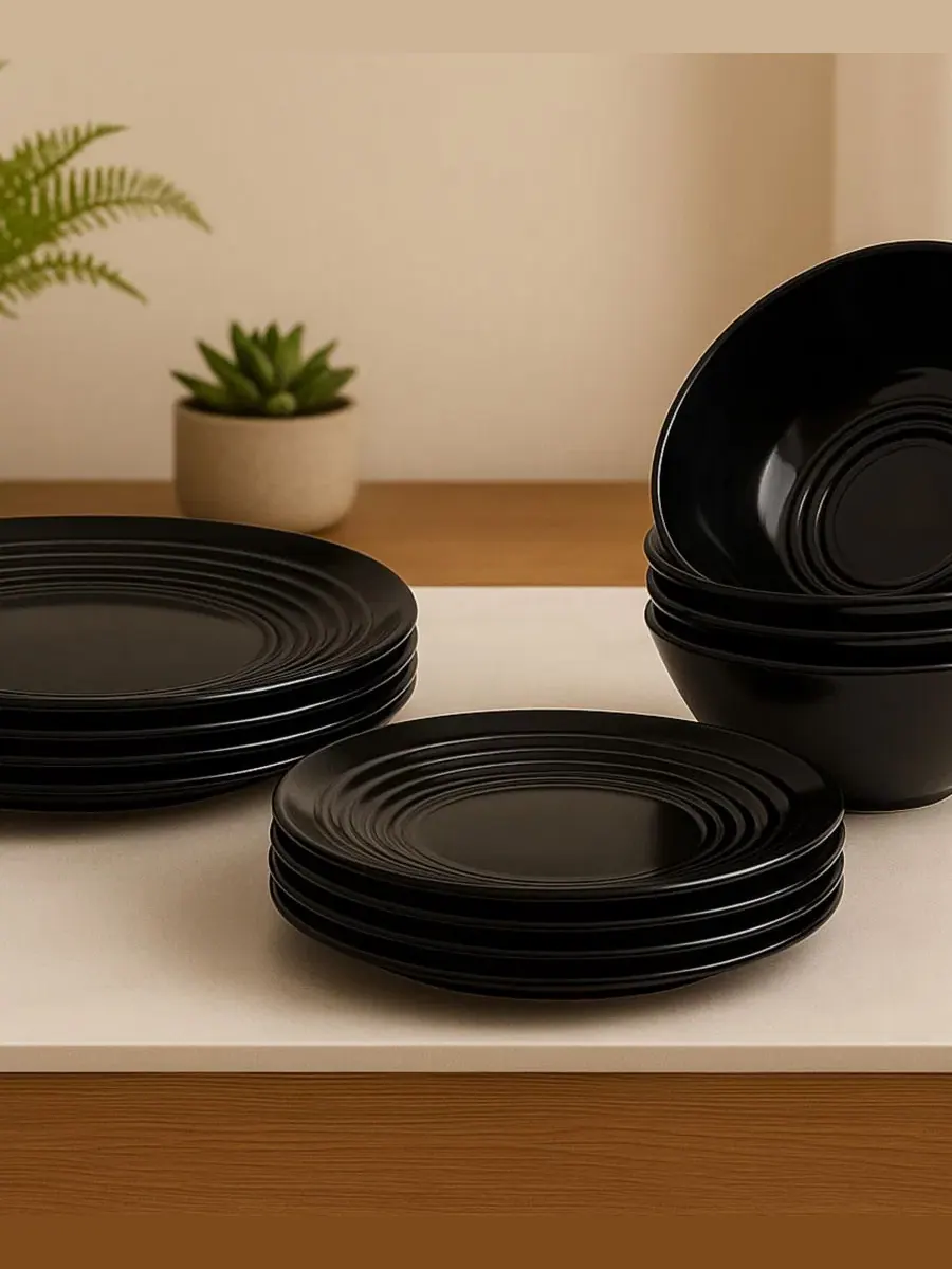 Набор посуды Barro NewWave Melamine, 12 предметов, сервировка на 4 персоны Abode Homewares — изображение 4 из 5, черный