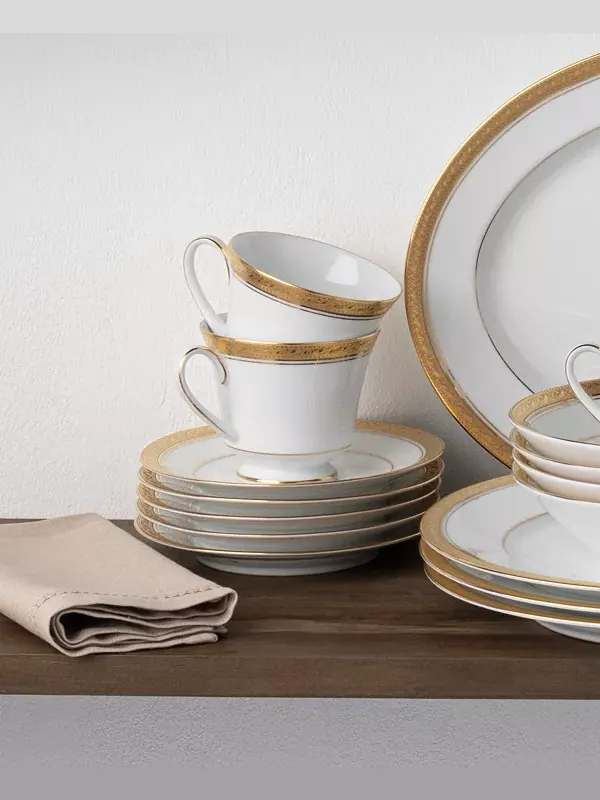 Набор из 4 блюдец Crestwood Gold, сервиз на 4 персоны Noritake — изображение 3 из 4, белый