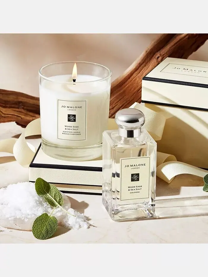 Свеча Wood Sage & Salt Deluxe, 21 унция Jo Malone London — изображение 3 из 5