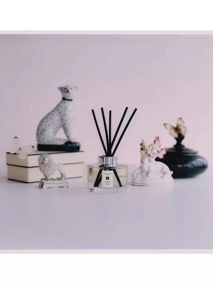 Объемный диффузор с ароматом граната Noir, 5,6 унции Jo Malone London — изображение 2 из 4