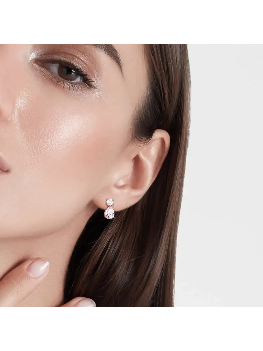 Серьги с двумя камнями AMOUR 5 кт Dew, созданный из мозанита, из стерлингового серебра — изображение 4 из 4, оттенок белый