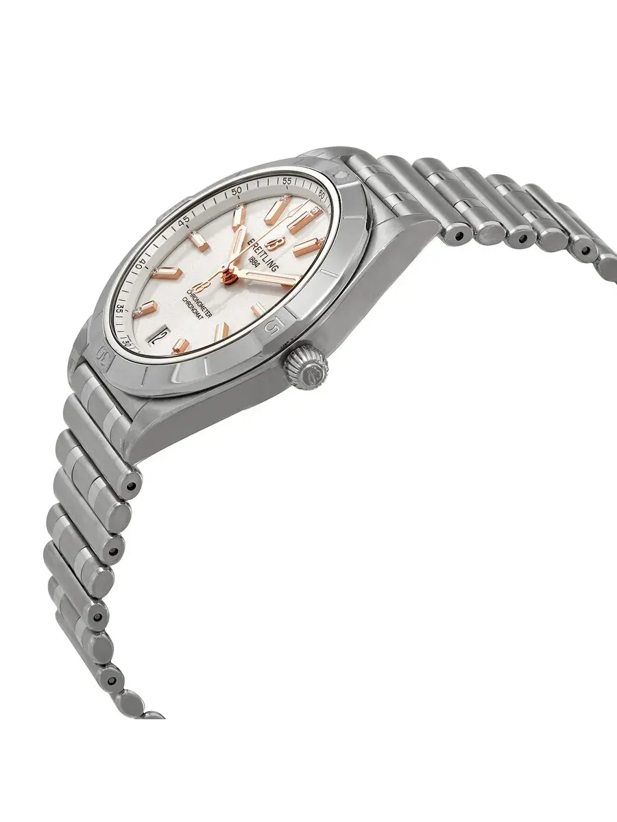 Женские часы Breitling Chronomat Automatic с белым циферблатом a10380101a2a1 — изображение 2 из 3, оттенок серебряный
