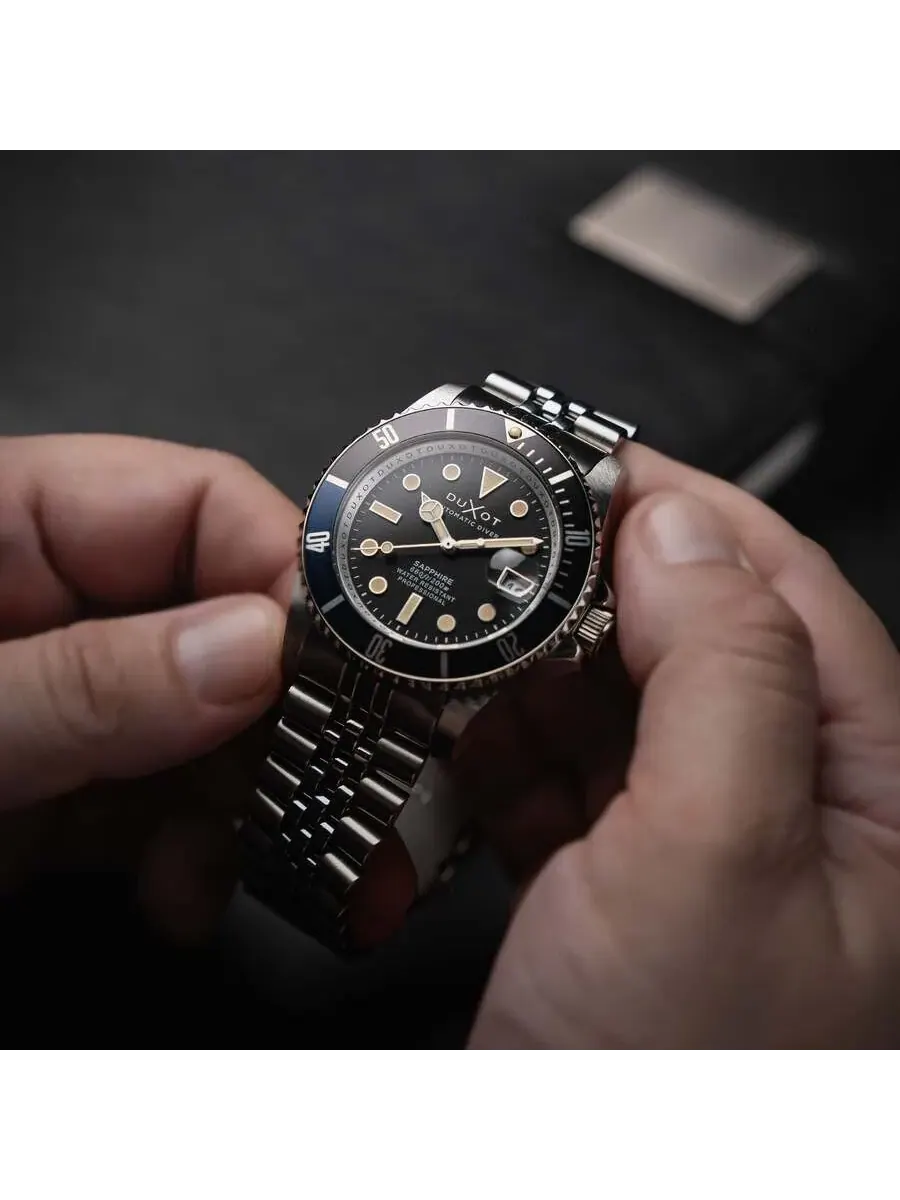 Мужские часы Duxot Atlantica Diver с черным циферблатом DX-2057-22 — изображение 2 из 4, оттенок черный