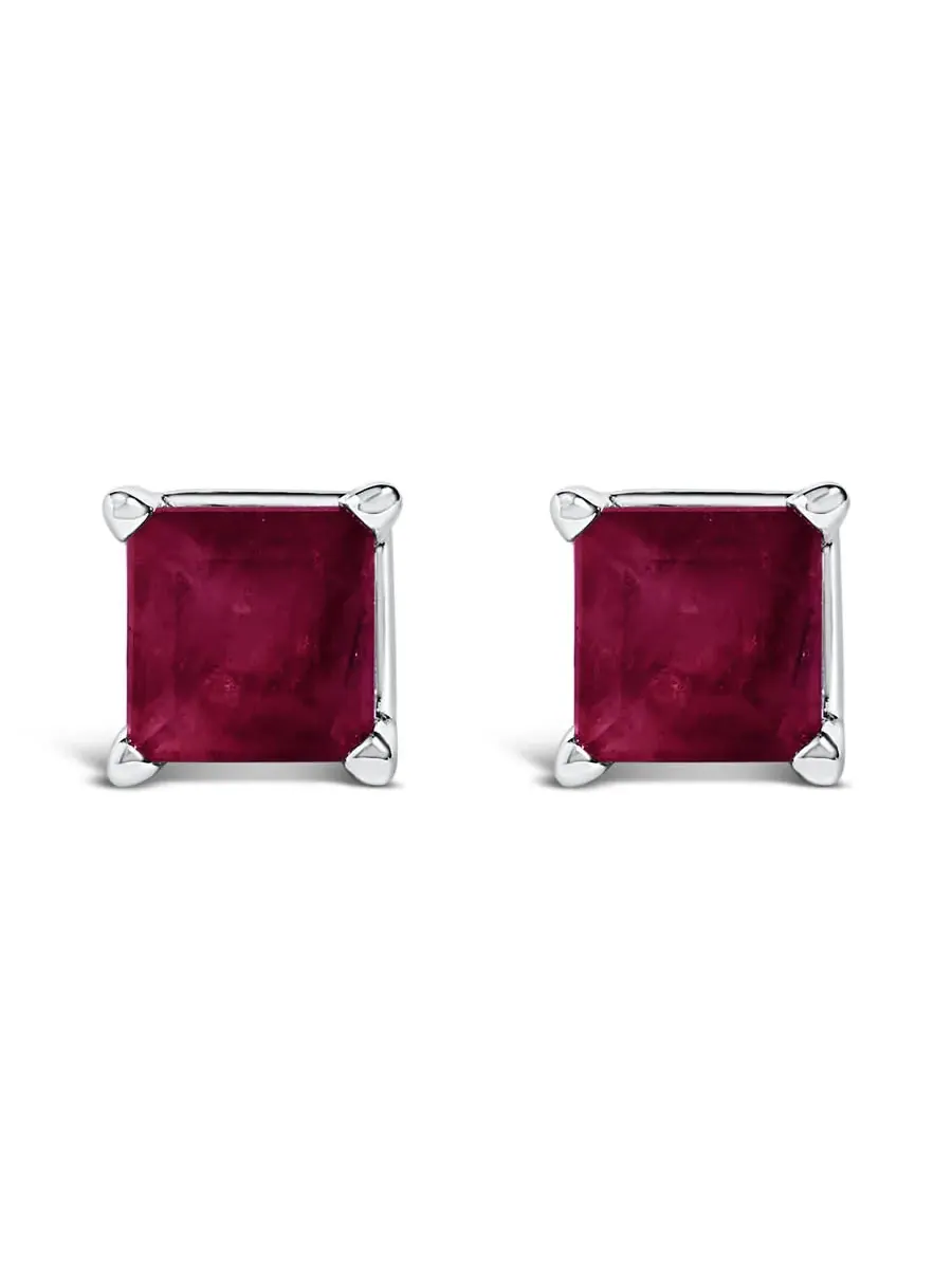 Серьги-гвоздики Haus of Brilliance из белого золота 14K с красным рубином огранки «принцесса» 5x5 мм — изображение 1 из 5