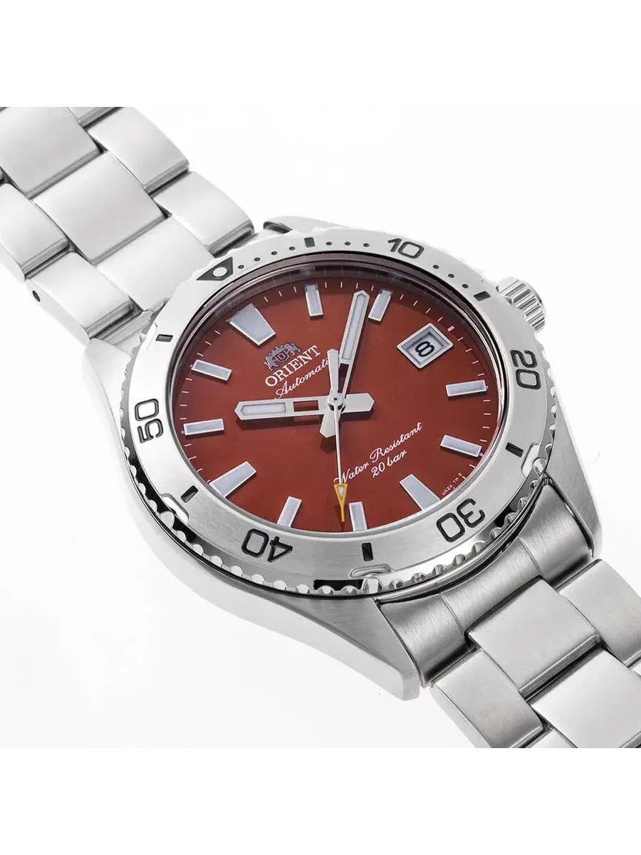 Мужские автоматические часы Orient Sports Mako с красным циферблатом RA-AC0Q09R30B — изображение 2 из 4, оттенок серебряный