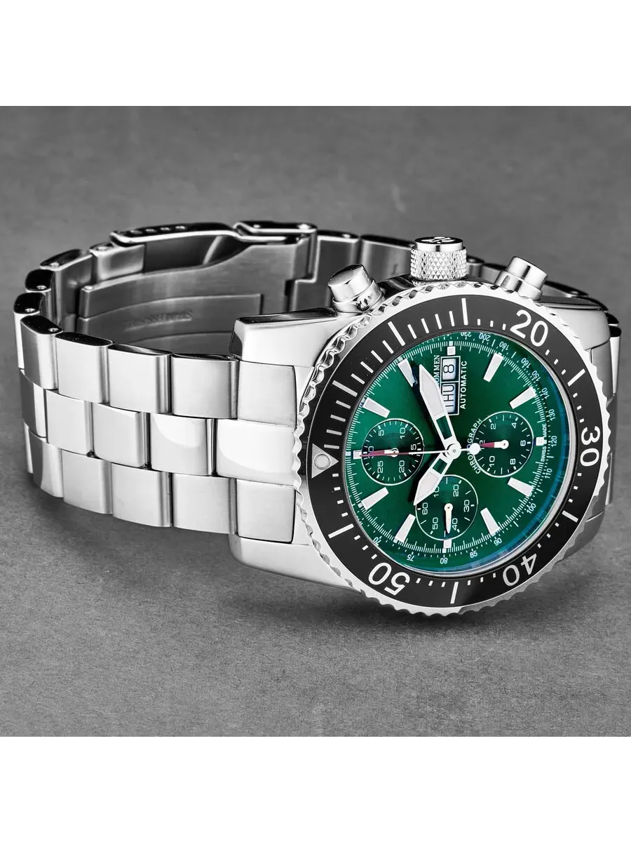 Мужские часы Revue Thommen Diver Chronograph Automatic с зеленым циферблатом 17030.6122 — изображение 2 из 4