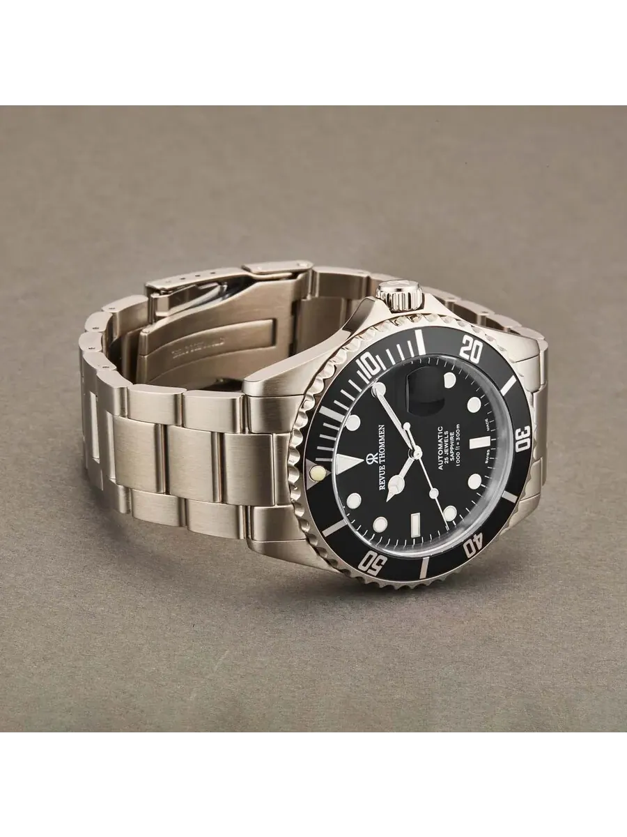 Мужские часы Revue Thommen Diver XL Automatic с черным циферблатом 17571.2137 — изображение 2 из 3, оттенок серебряный