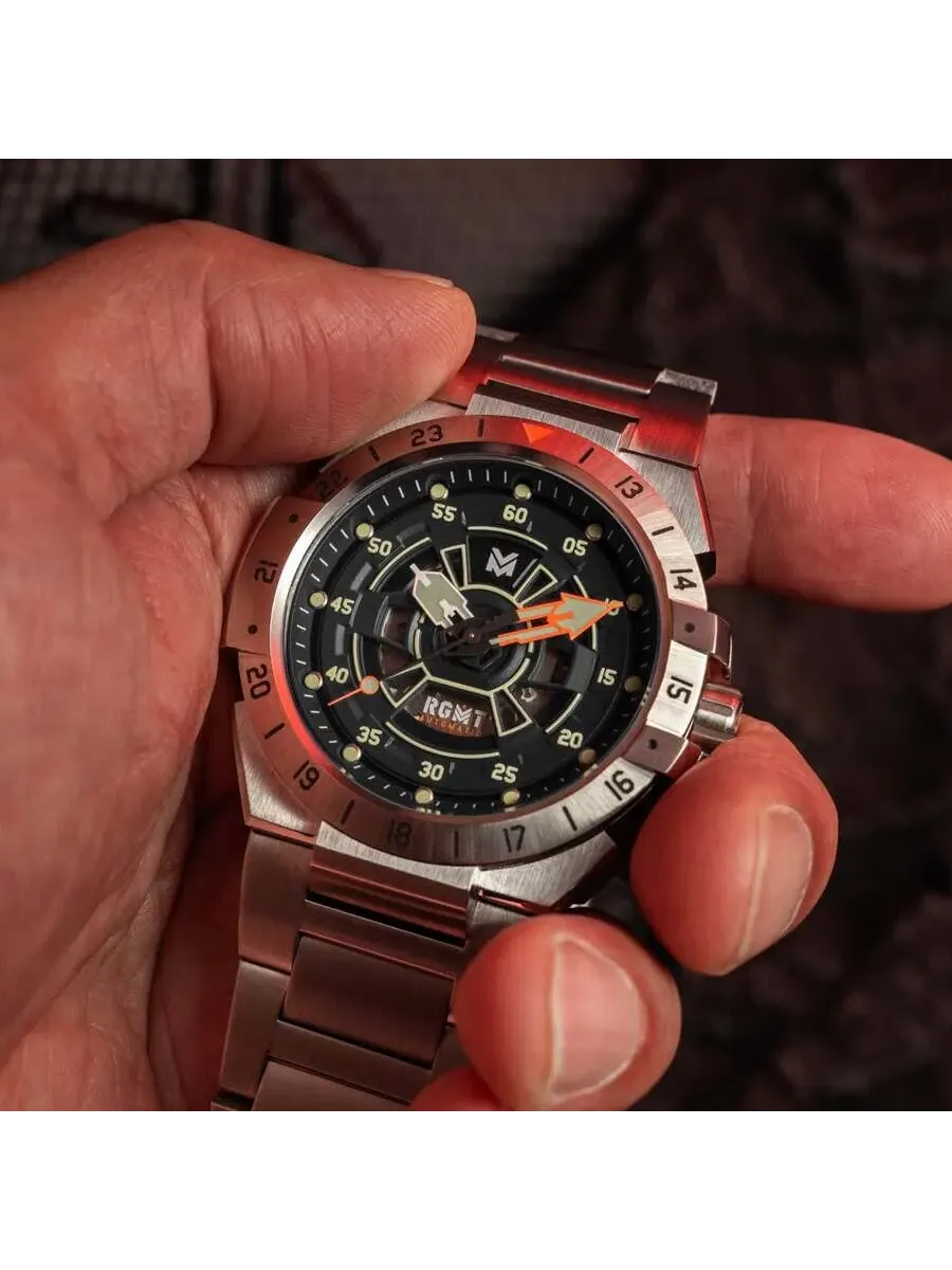 Мужские часы RGMT Himars Black Dial RG-8065-11 — изображение 2 из 4, оттенок серебряный