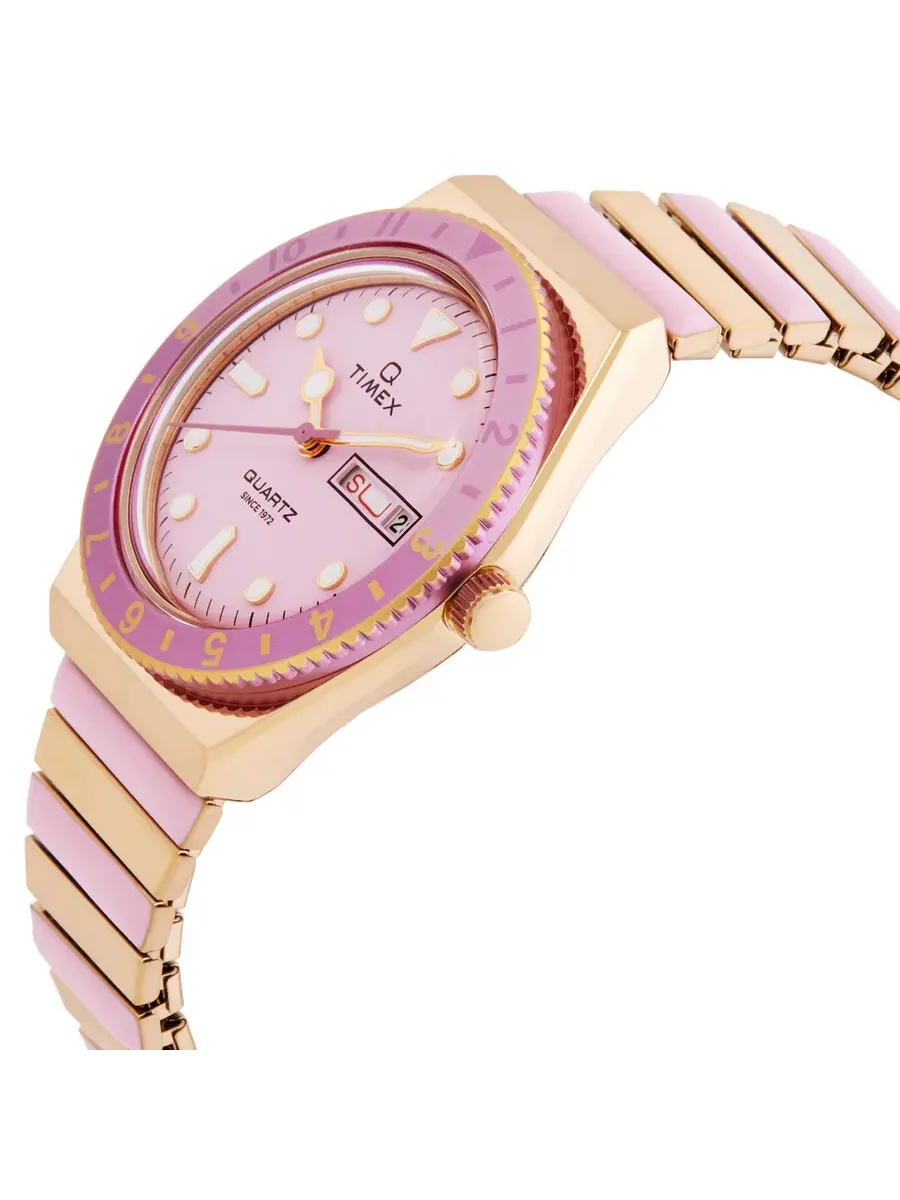 Женские часы Timex Q Timex Quartz с розовым циферблатом TW2W87600VQ — изображение 2 из 3, оттенок розовый