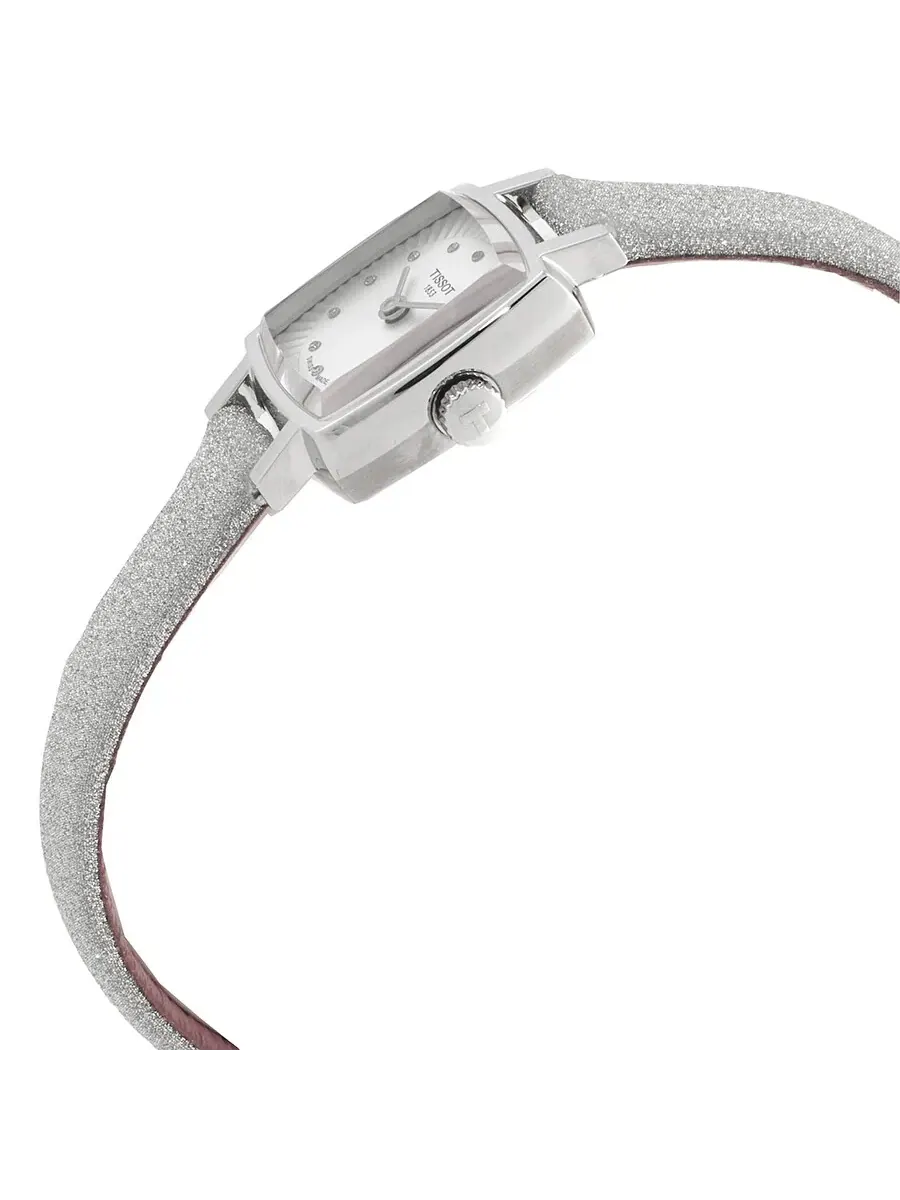 Женские часы Tissot Lovely Square Festive Kit Quartz с серебристым циферблатом и бриллиантами T0581091703602