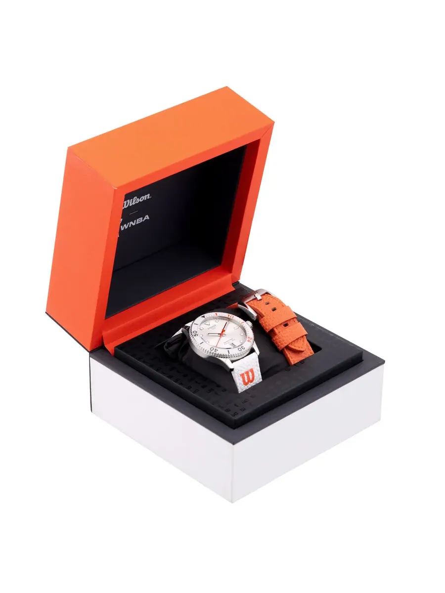 Часы Tissot Seastar 1000 Wilson WNBA кварцевые унисекс с белым циферблатом T1204101701100 — изображение 4 из 4, оттенок белый