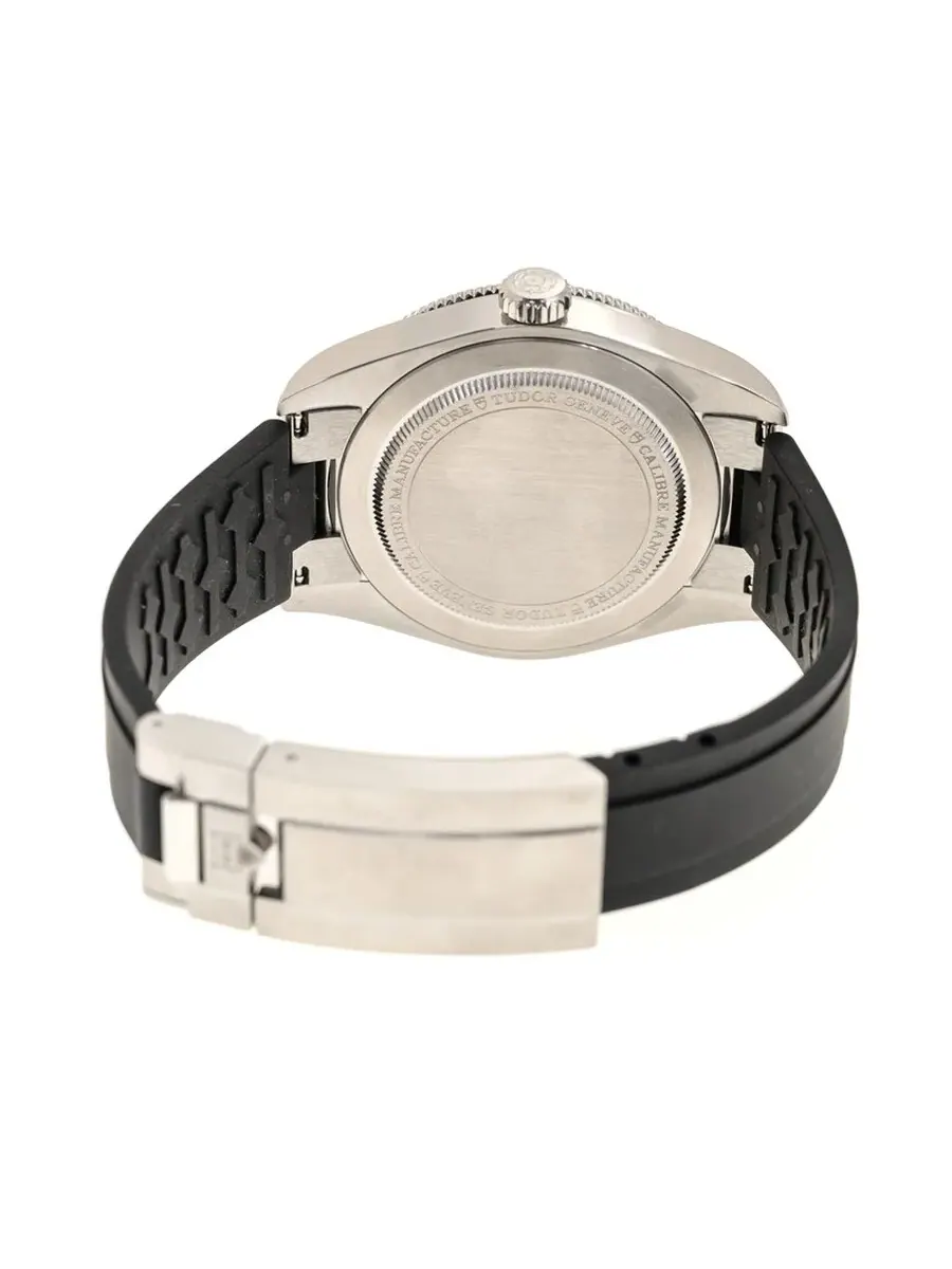 Автоматические хронометрические часы Tudor Black Bay 58 M7939A1A0RU-0003 — изображение 4 из 5, оттенок бордовый